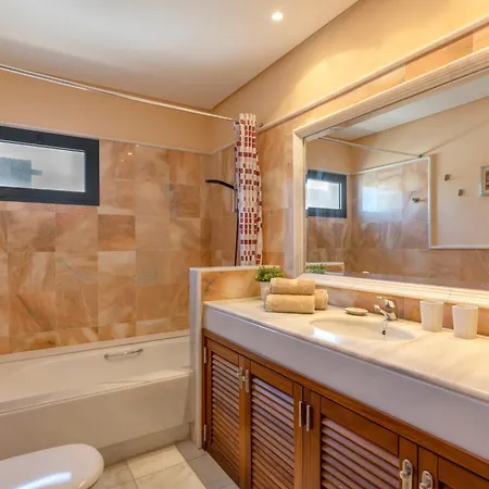 Ambar Villa *